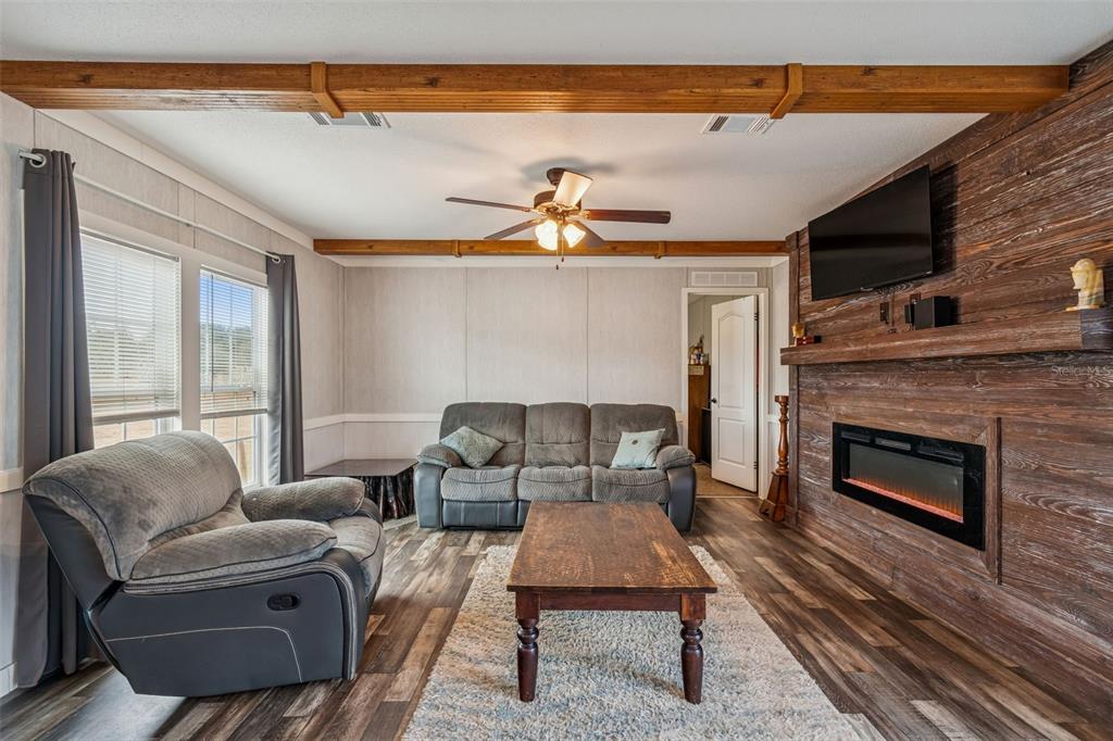 8736 23rd Street Zephyrhills, FL 33540 - Photo 19 of 77