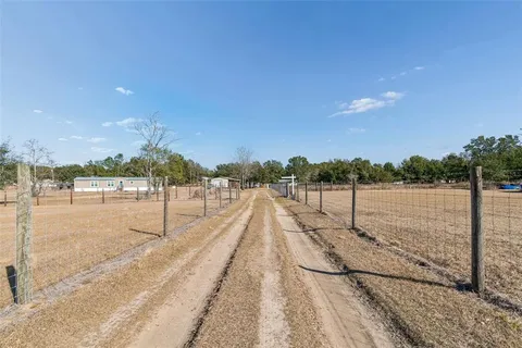 $390,000 | 8736 23rd Street, Zephyrhills, FL 33540