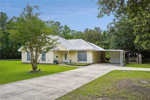 24664 Esquinance Street Lacombe, LA 70445 - Photo 2 of 21