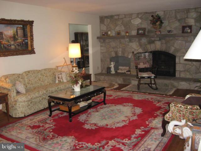 380 Blue Lake Road Denver, PA 17517 - Photo 3 of 18