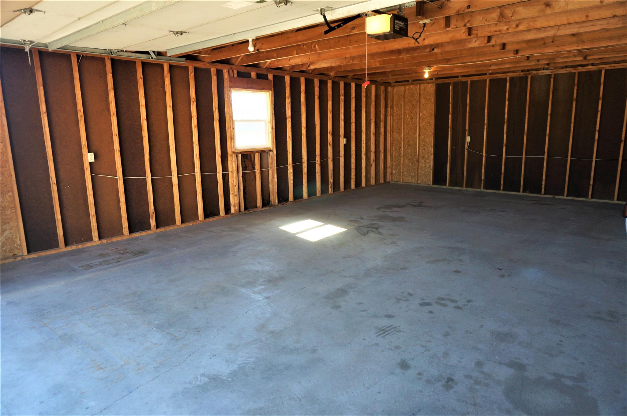 10102 Coverdale Road Fort Wayne, IN 46809 - Photo 9 of 23