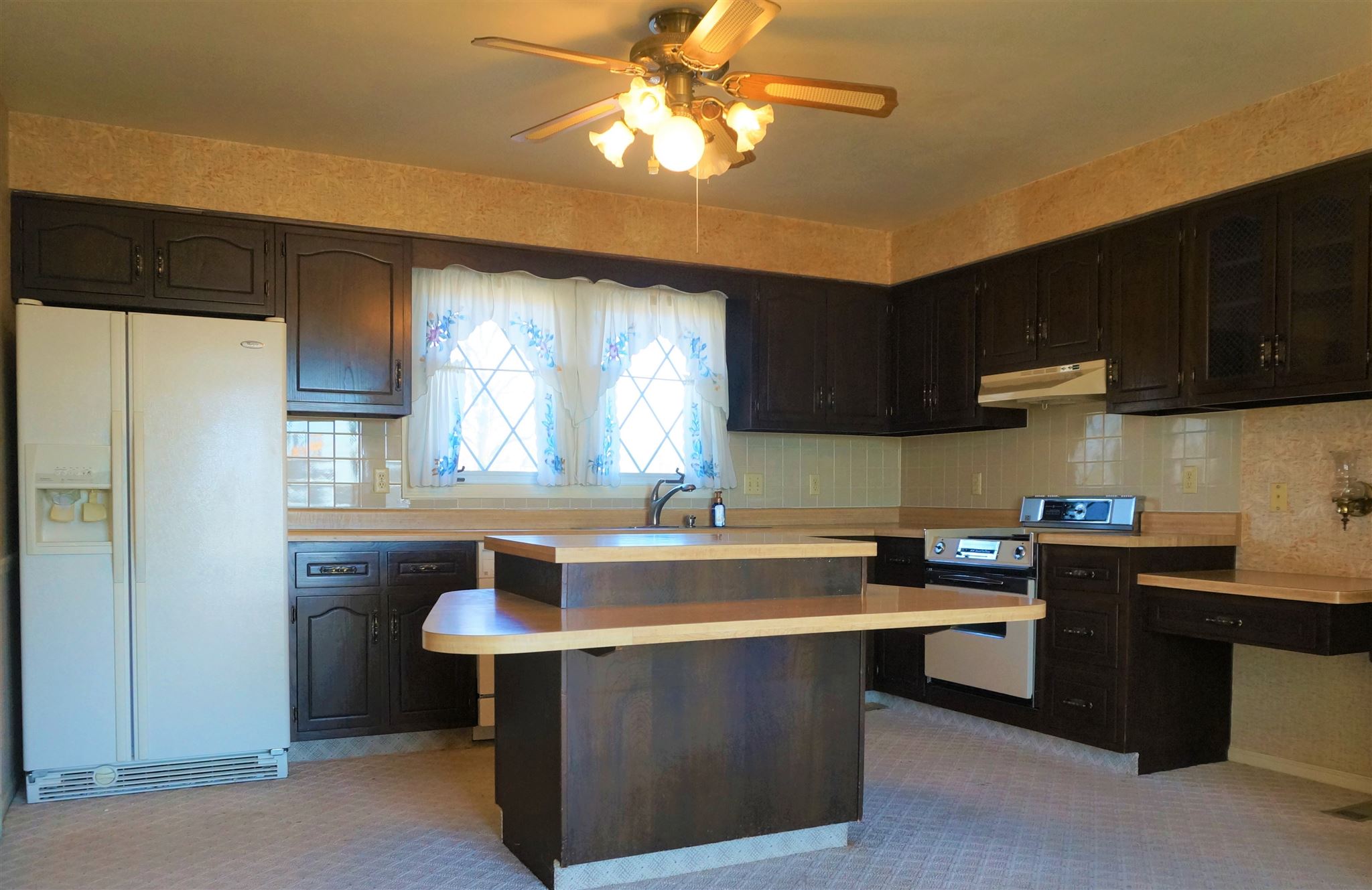 10102 Coverdale Road Fort Wayne, IN 46809 - Photo 10 of 23