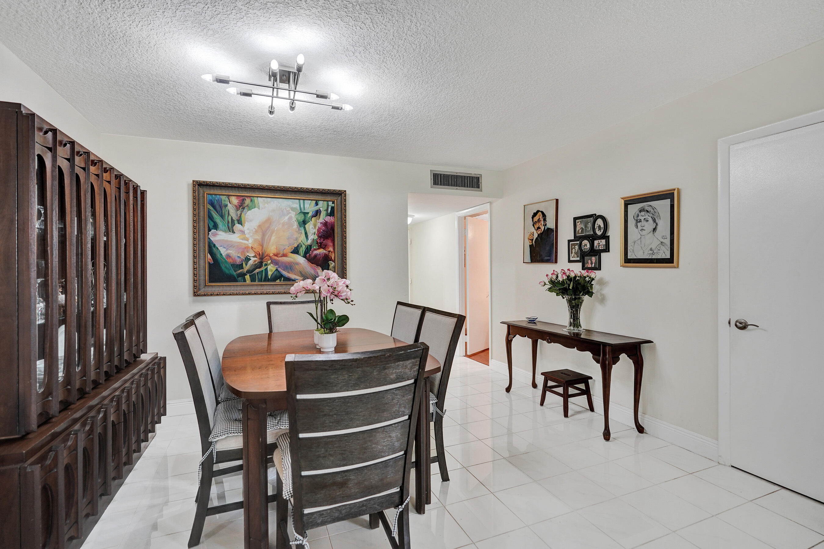 6461 Northwest 2nd Avenue, Unit FIVE Boca Raton, FL 33487 - Photo 22 of 73 DSC03428