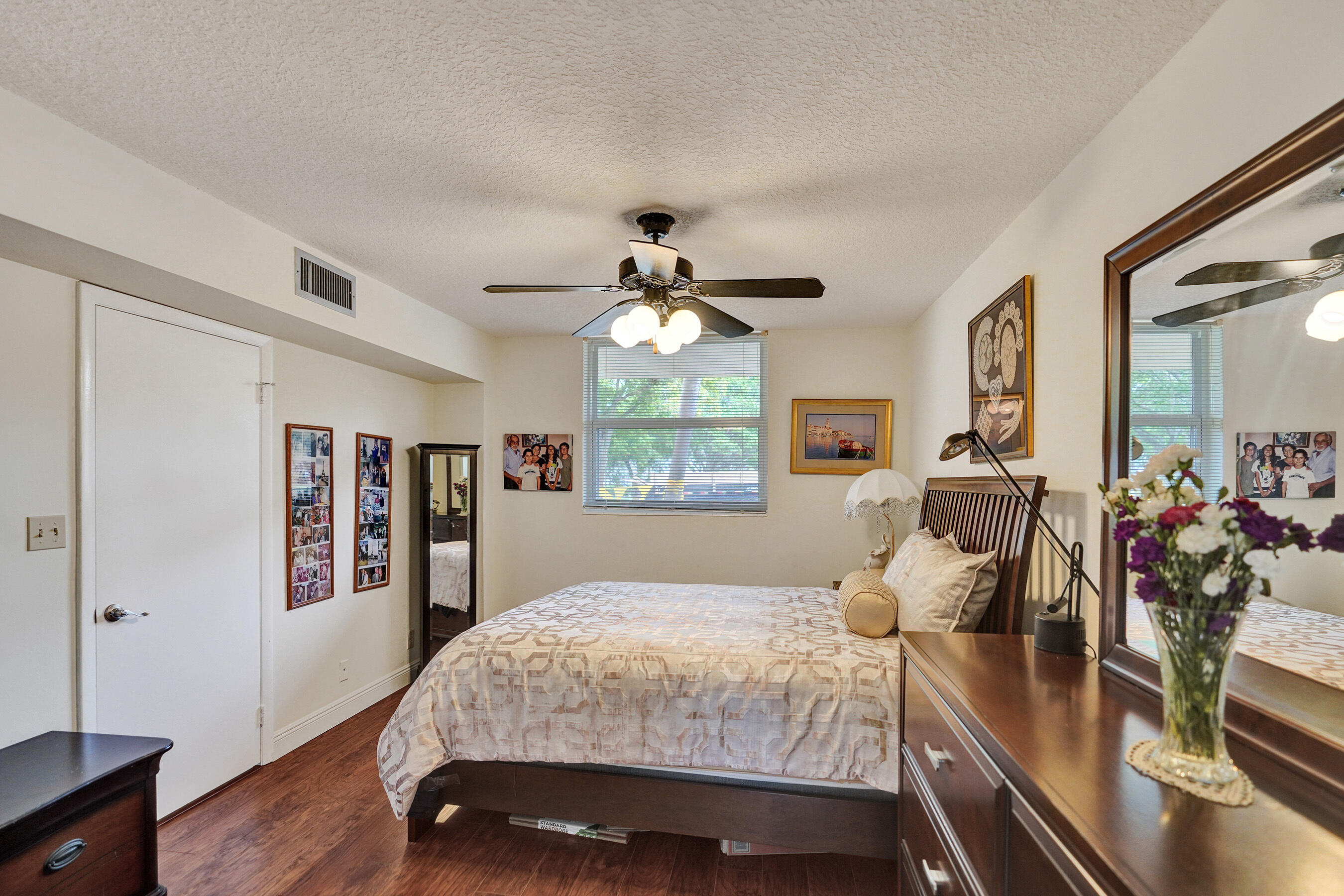 6461 Northwest 2nd Avenue, Unit FIVE Boca Raton, FL 33487 - Photo 38 of 73 DSC03485