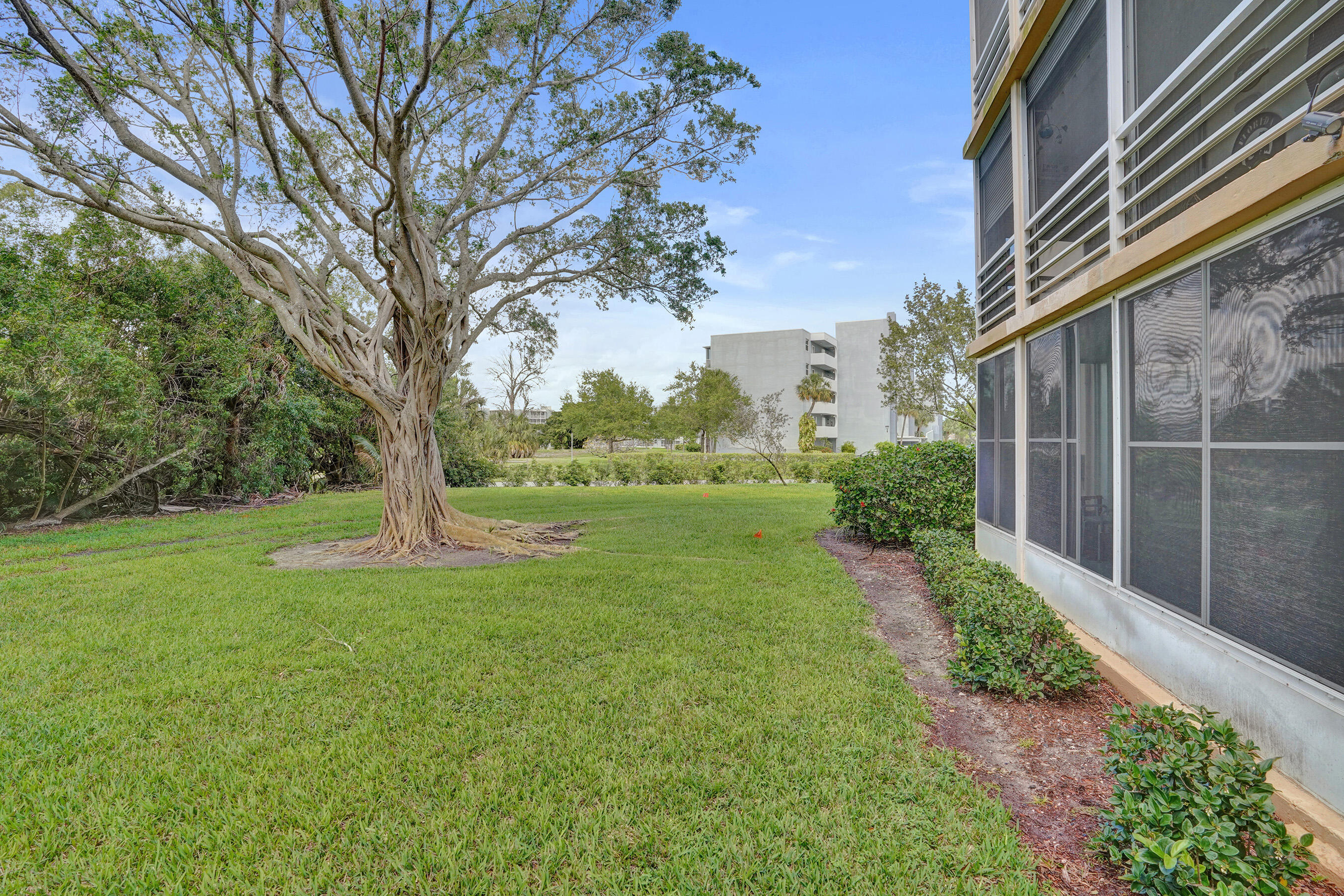 6461 Northwest 2nd Avenue, Unit FIVE Boca Raton, FL 33487 - Photo 49 of 73 DSC03518