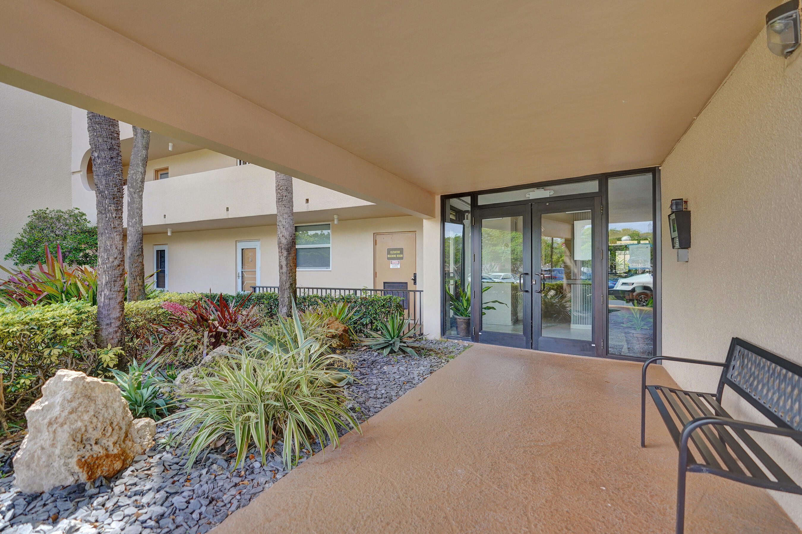 6461 Northwest 2nd Avenue, Unit FIVE Boca Raton, FL 33487 - Photo 57 of 73 DSC03584