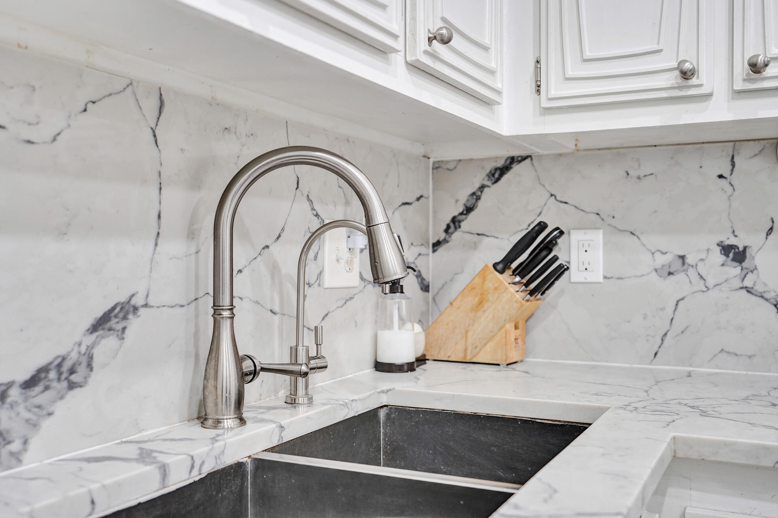 6461 Northwest 2nd Avenue, Unit FIVE Boca Raton, FL 33487 - Photo 10 of 73 DSC03419