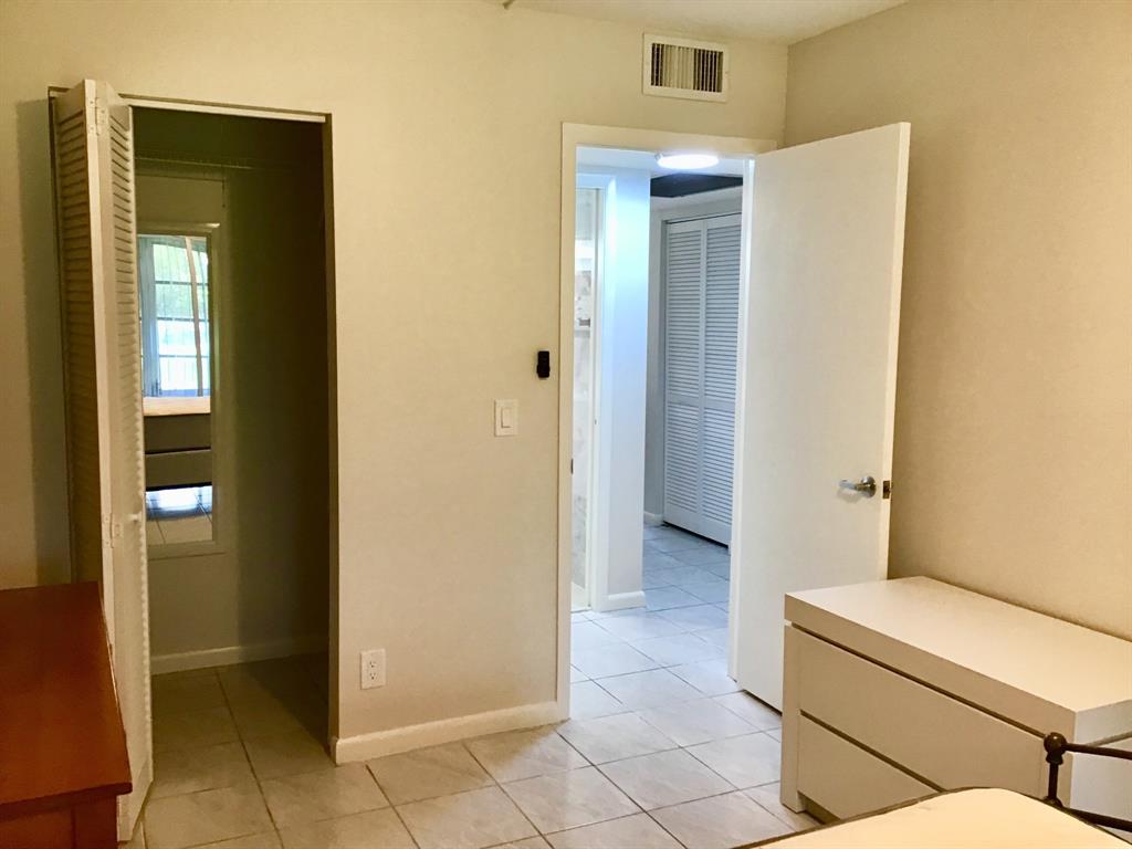 1004 Newcastle A, Unit 1004 Boca Raton, FL 33434 - Photo 25 of 39
