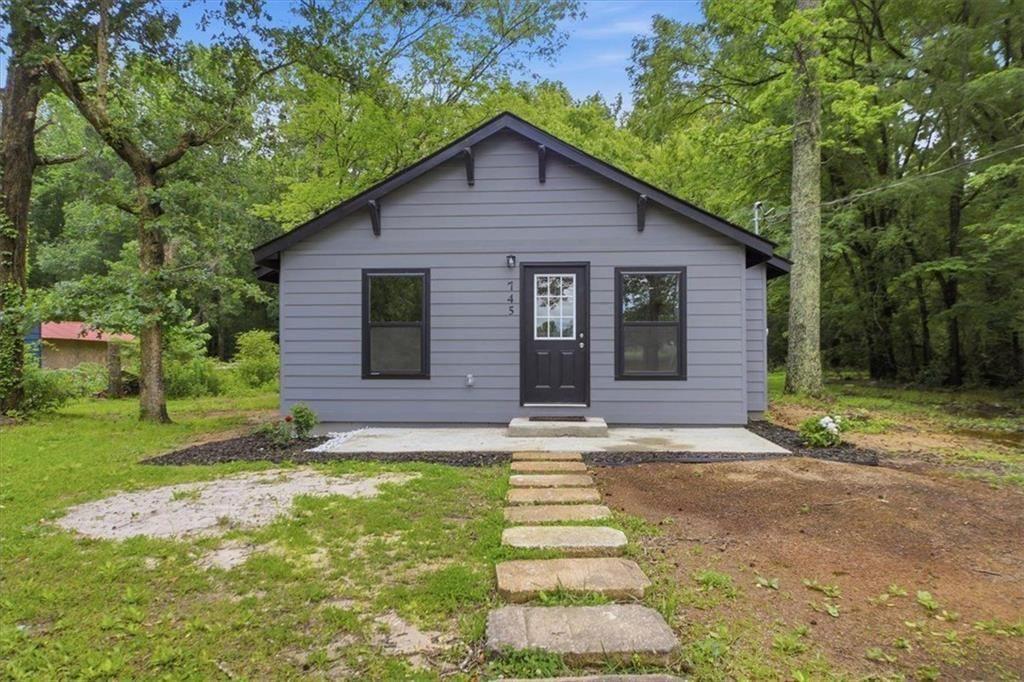 745 Burnett Ferry Road Southwest Rome, GA 30165 - Photo 2 of 36