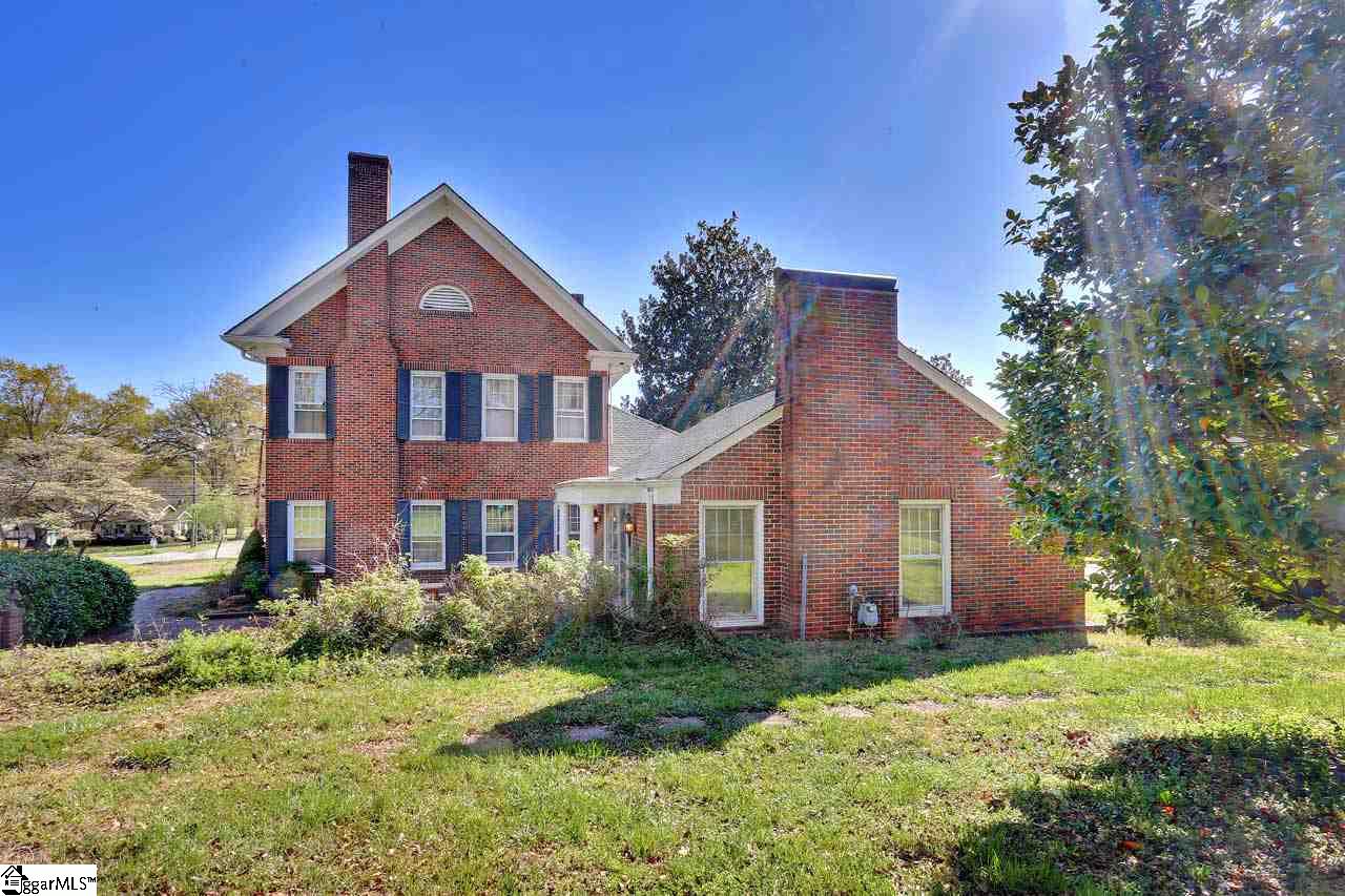 249 State Rd S-42-50 Woodruff, SC 29388 - Photo 4 of 32