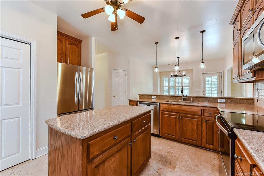 309 Walnut Point Drive Matthews, NC 28105 - Photo 6 of 24