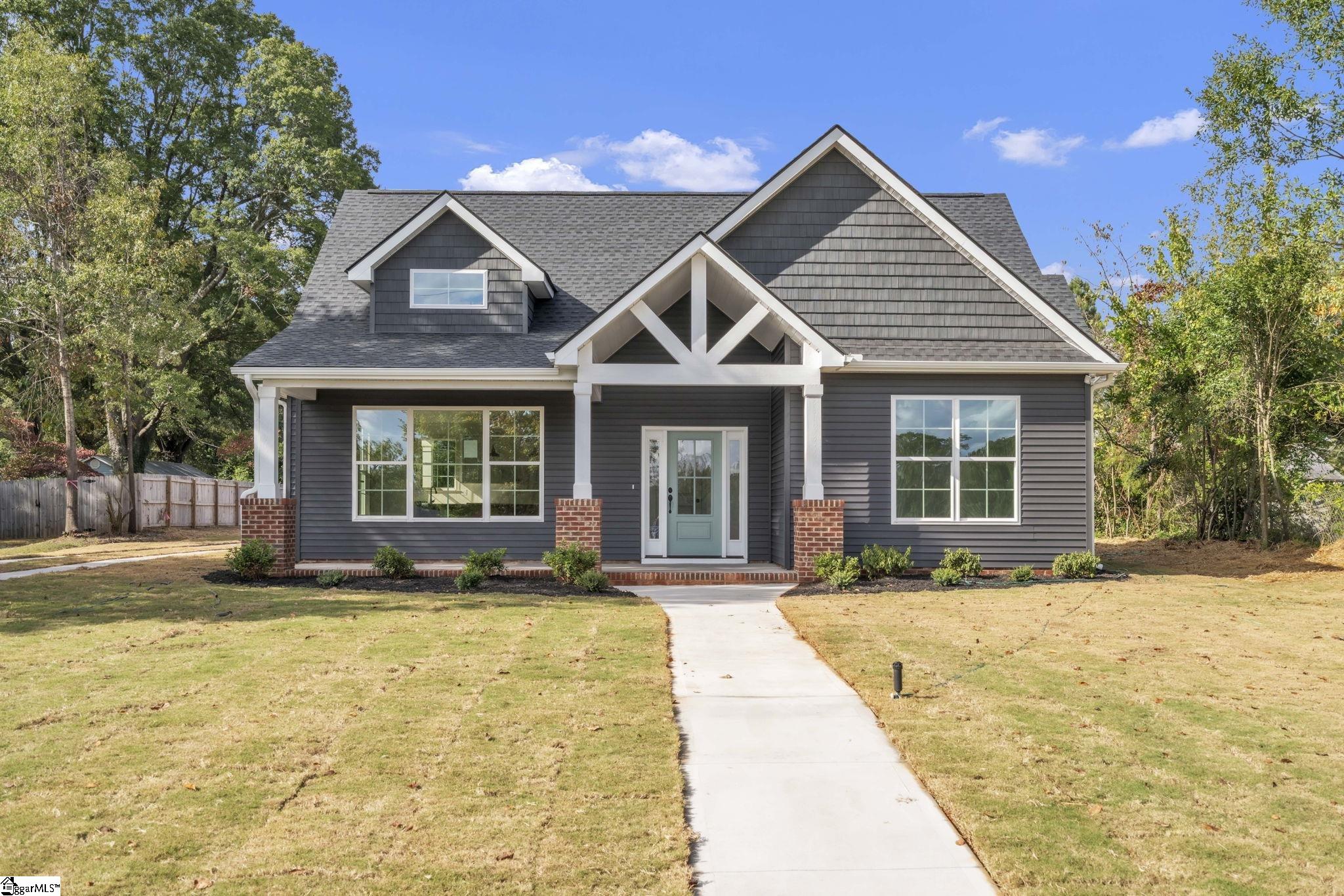 517 Northeast Main Street Easley, SC 29640 - Photo 1 of 31