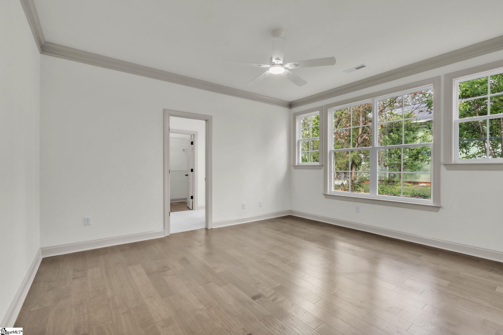 517 Northeast Main Street Easley, SC 29640 - Photo 12 of 31