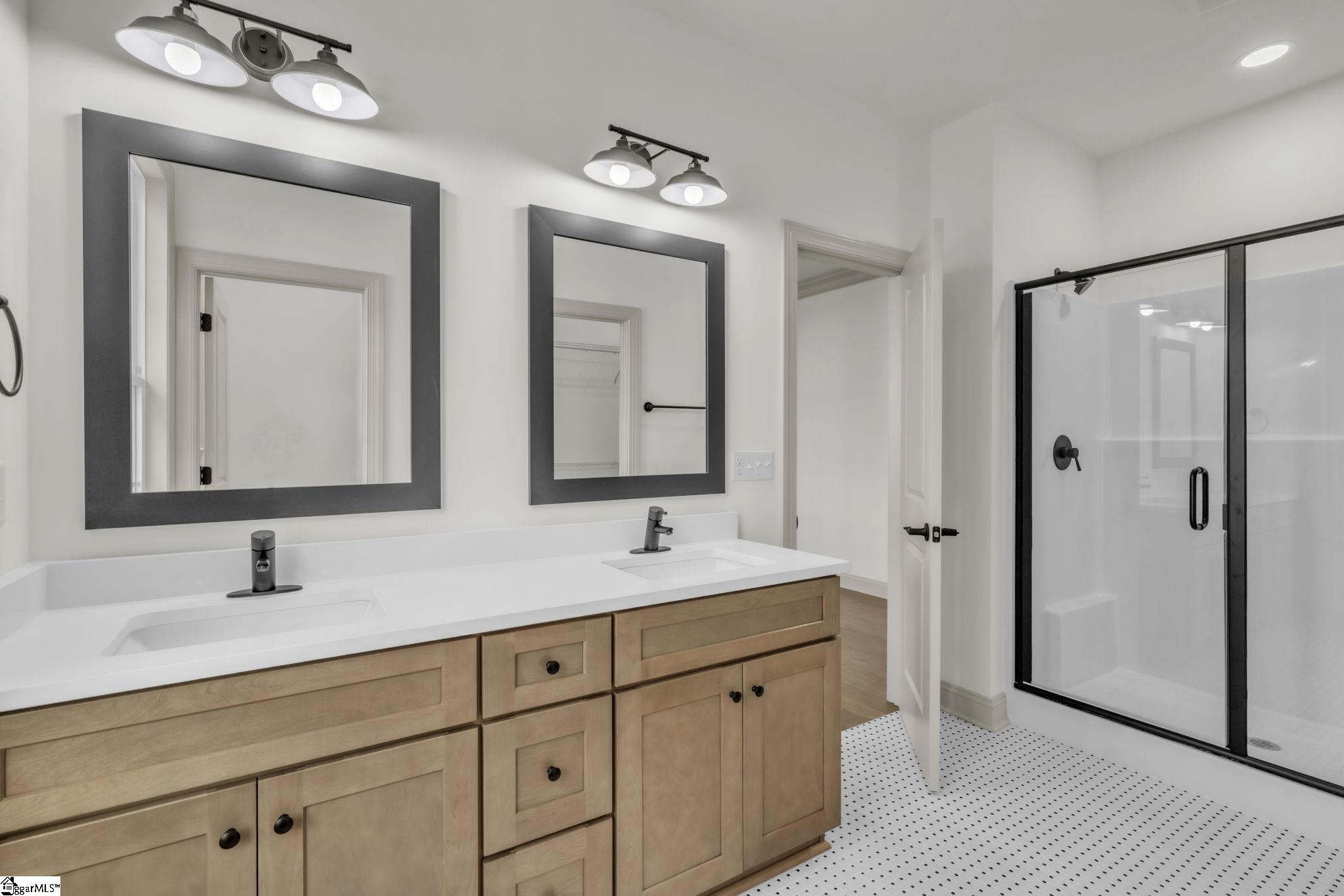 517 Northeast Main Street Easley, SC 29640 - Photo 13 of 31