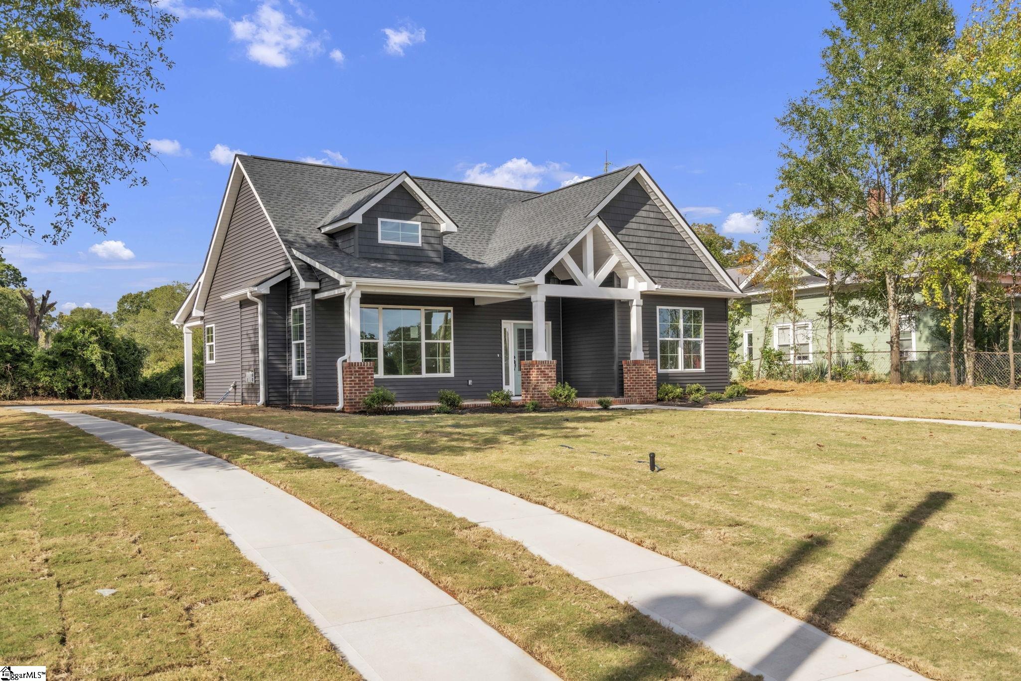 517 Northeast Main Street Easley, SC 29640 - Photo 2 of 31