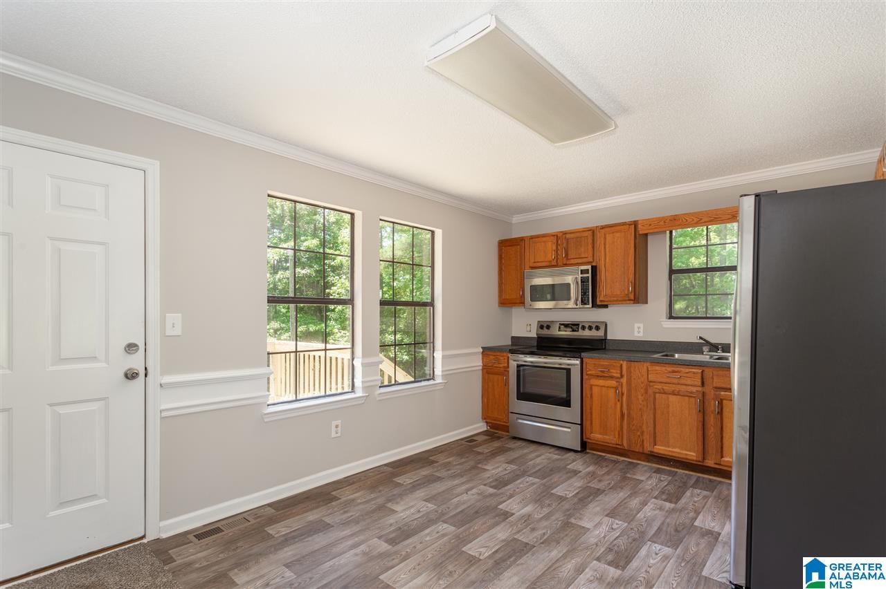 1455 Holly Lane Riverside, AL 35135 - Photo 8 of 36
