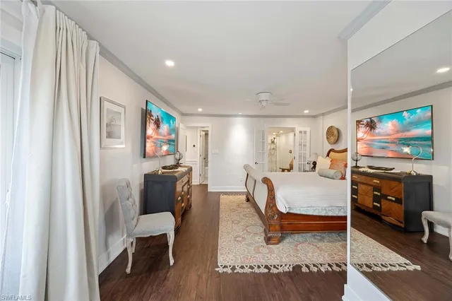 $5,500 | 555 Park Shore Drive, Unit B408, Naples, FL 34103