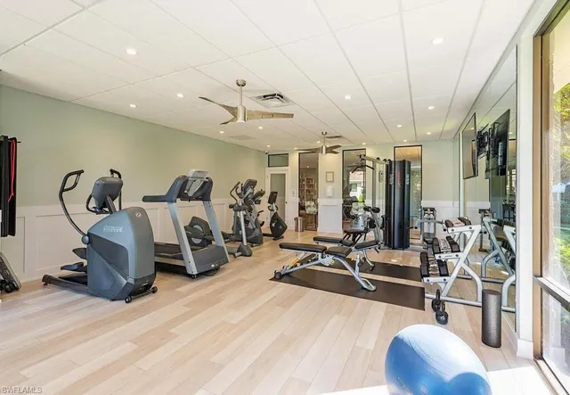 $5,500 | 555 Park Shore Drive, Unit B408, Naples, FL 34103