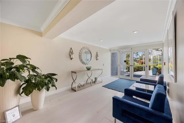 $5,500 | 555 Park Shore Drive, Unit B408, Naples, FL 34103