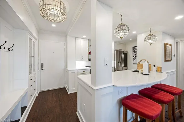 $5,500 | 555 Park Shore Drive, Unit B408, Naples, FL 34103