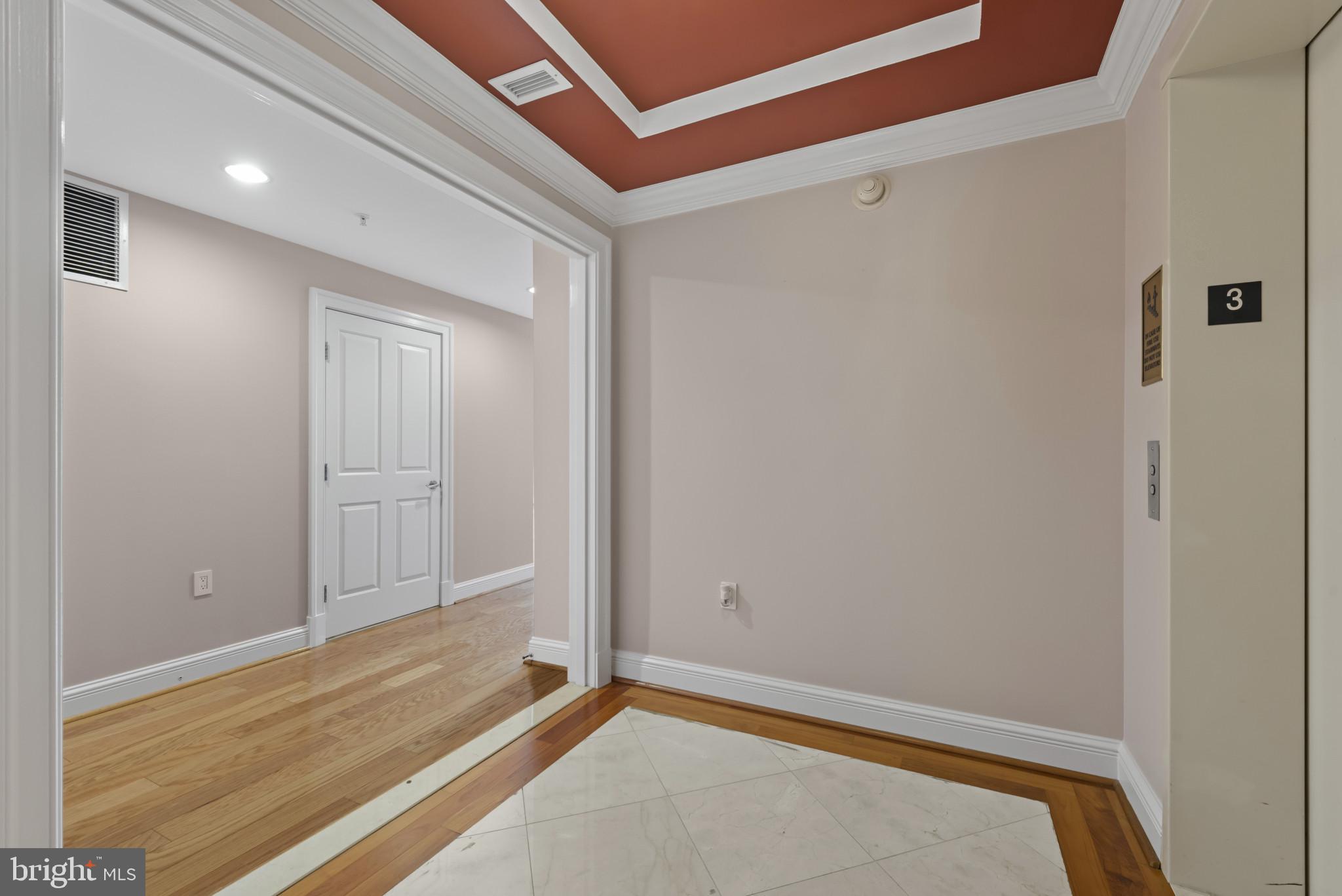 801 Key Highway, Unit 364 Baltimore, MD 21230 - Photo 4 of 54 a view of room