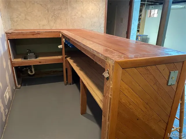 $299,000 | 5510 Rhodes Avenue, St. Louis, MO 63109