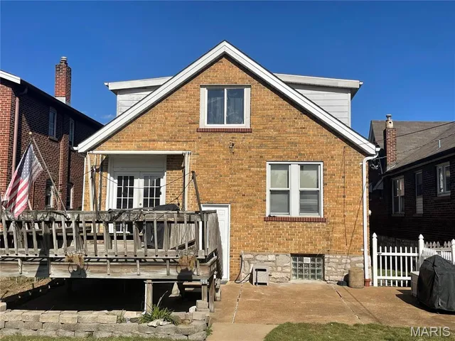 $299,000 | 5510 Rhodes Avenue, St. Louis, MO 63109