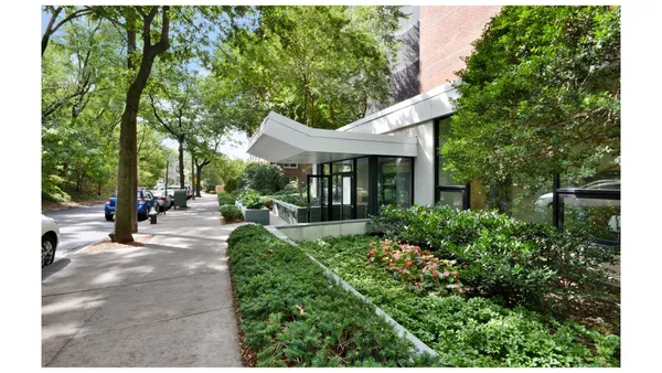 $385,000 | 2575 Palisade Avenue, Unit 12C | Spuyten Duyvil