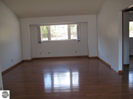 924 North Black Road Twining, MI 48766 - Photo 16 of 19 1779167-15.JPG