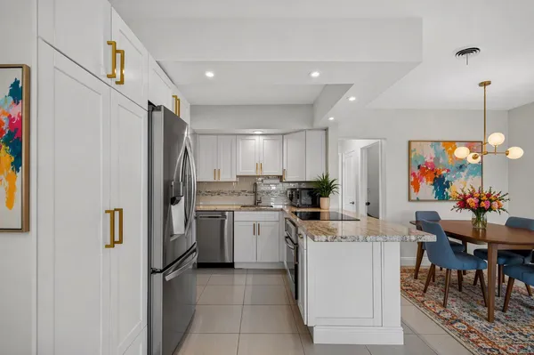 $829,000 | 2110 Northeast 56th Street, Fort Lauderdale, FL 33308