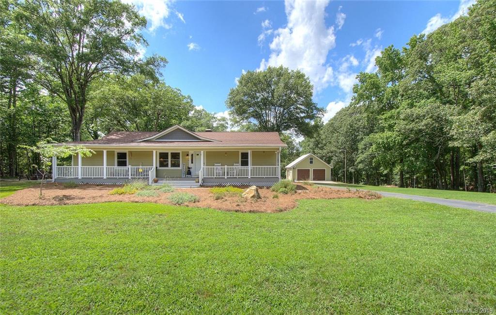 314 Steel Hill Road Lancaster, SC 29720 - Photo 5 of 47 a front view of a house with garden
