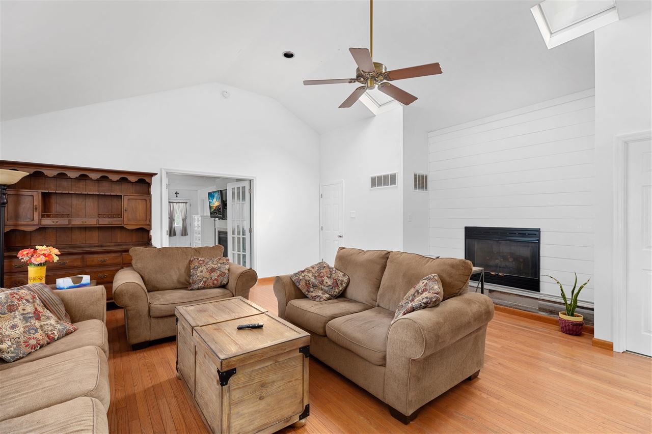 896 Weeks Landing Road Erma, NJ 08204 - Photo 5 of 27