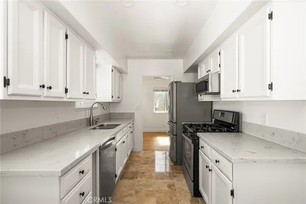 $5,800 | 2663 Riverside Drive, Costa Mesa, CA 92627