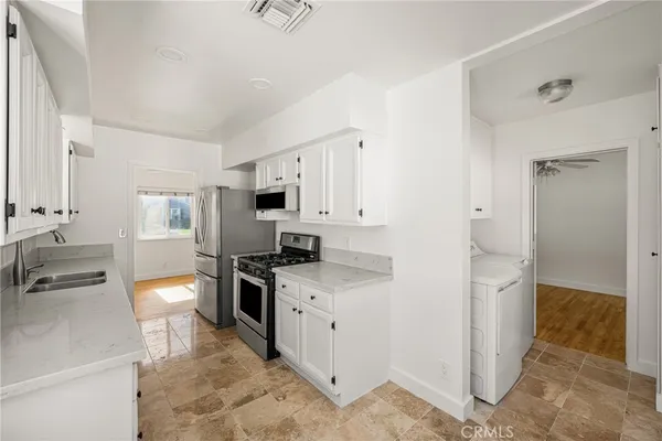 $5,800 | 2663 Riverside Drive, Costa Mesa, CA 92627