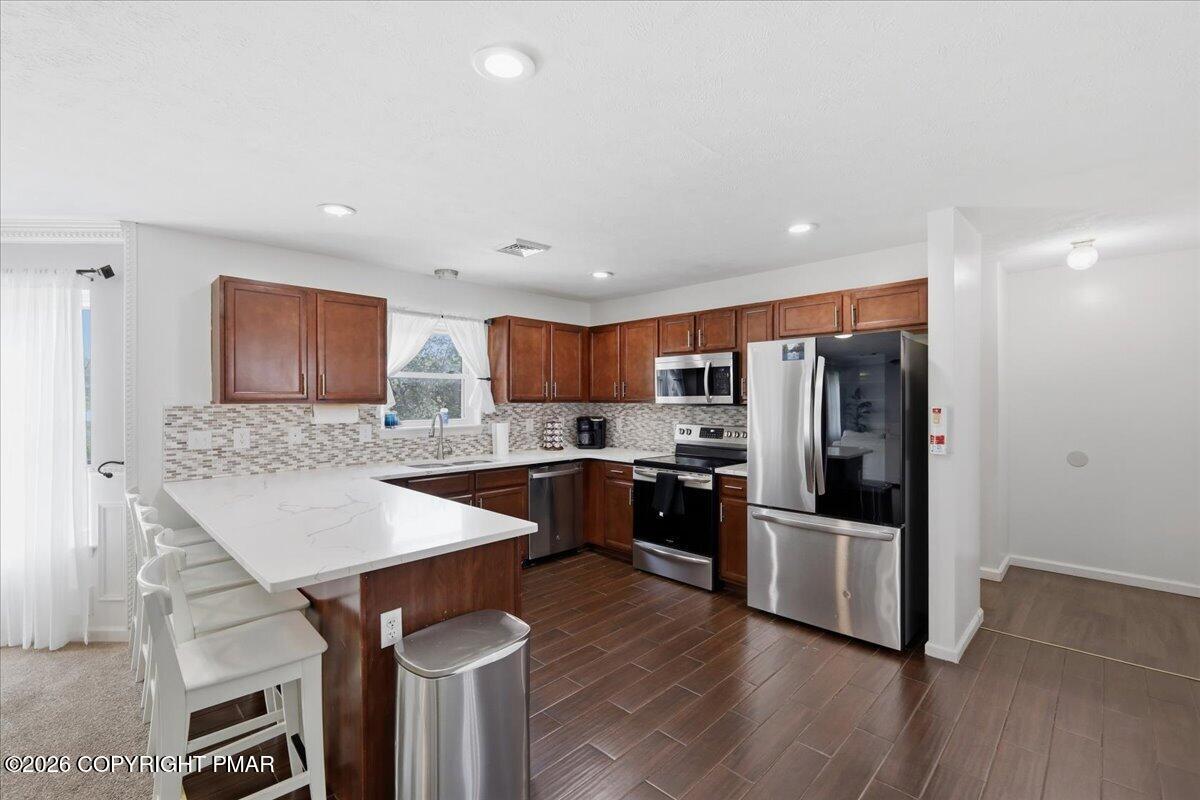 1091 Clover Road South Long Pond, PA 18334 - Photo 7 of 45 Kitchen