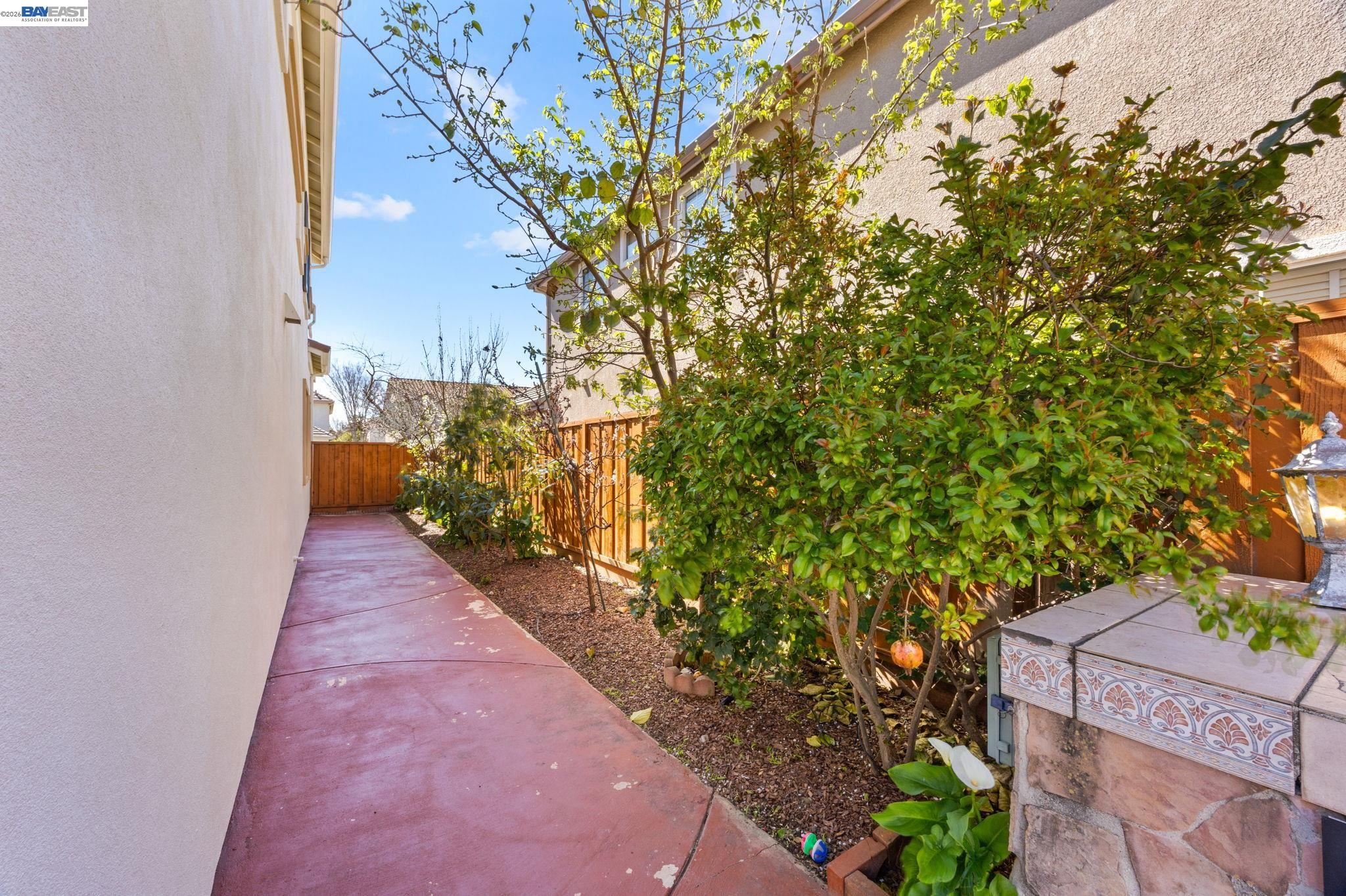 37338 Fowler Street Newark, CA 94560 - Photo 41 of 48