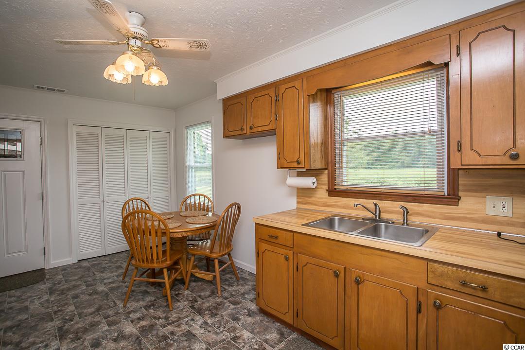 3334 Fries Bay Road Loris, SC 29569 - Photo 4 of 22
