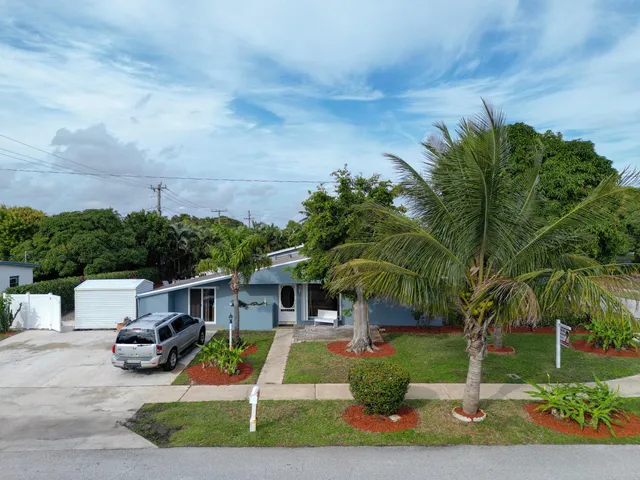 $529,999 | 1403 West Broome Street, Lantana, FL 33462