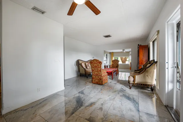 $529,999 | 1403 West Broome Street, Lantana, FL 33462