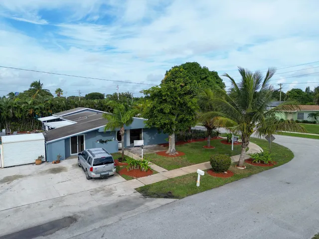 $529,999 | 1403 West Broome Street, Lantana, FL 33462