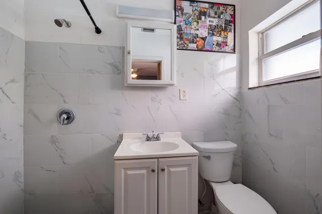 $529,999 | 1403 West Broome Street, Lantana, FL 33462