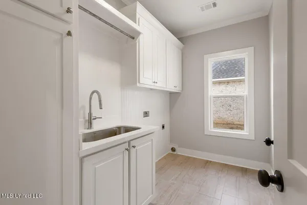 $425,000 | 521 Portner Way, Canton, MS 39046