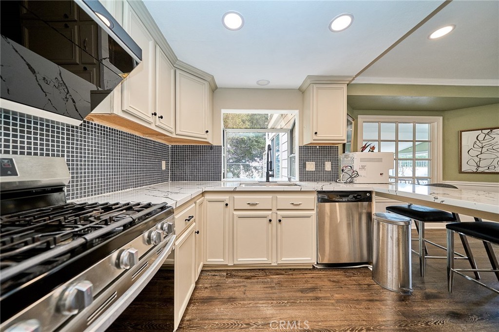 20977 Canyon Ridge Road Diamond Bar, CA 91789 - Photo 15 of 31