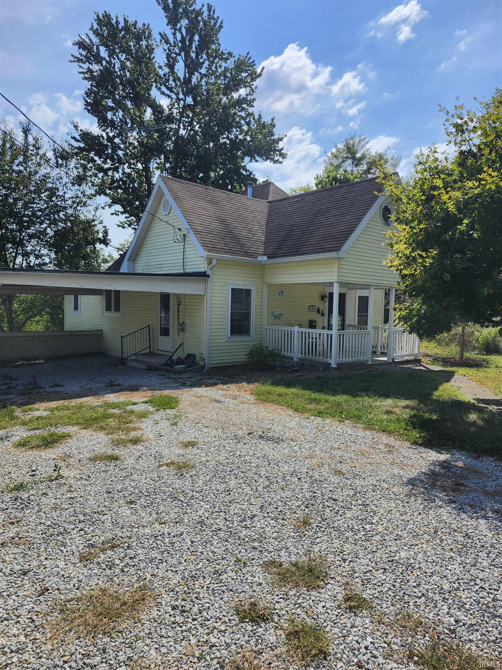 551 North Washington Street Bloomfield, IN 47424 - Photo 2 of 13
