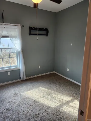 $150,000 | 551 North Washington Street, Bloomfield, IN 47424