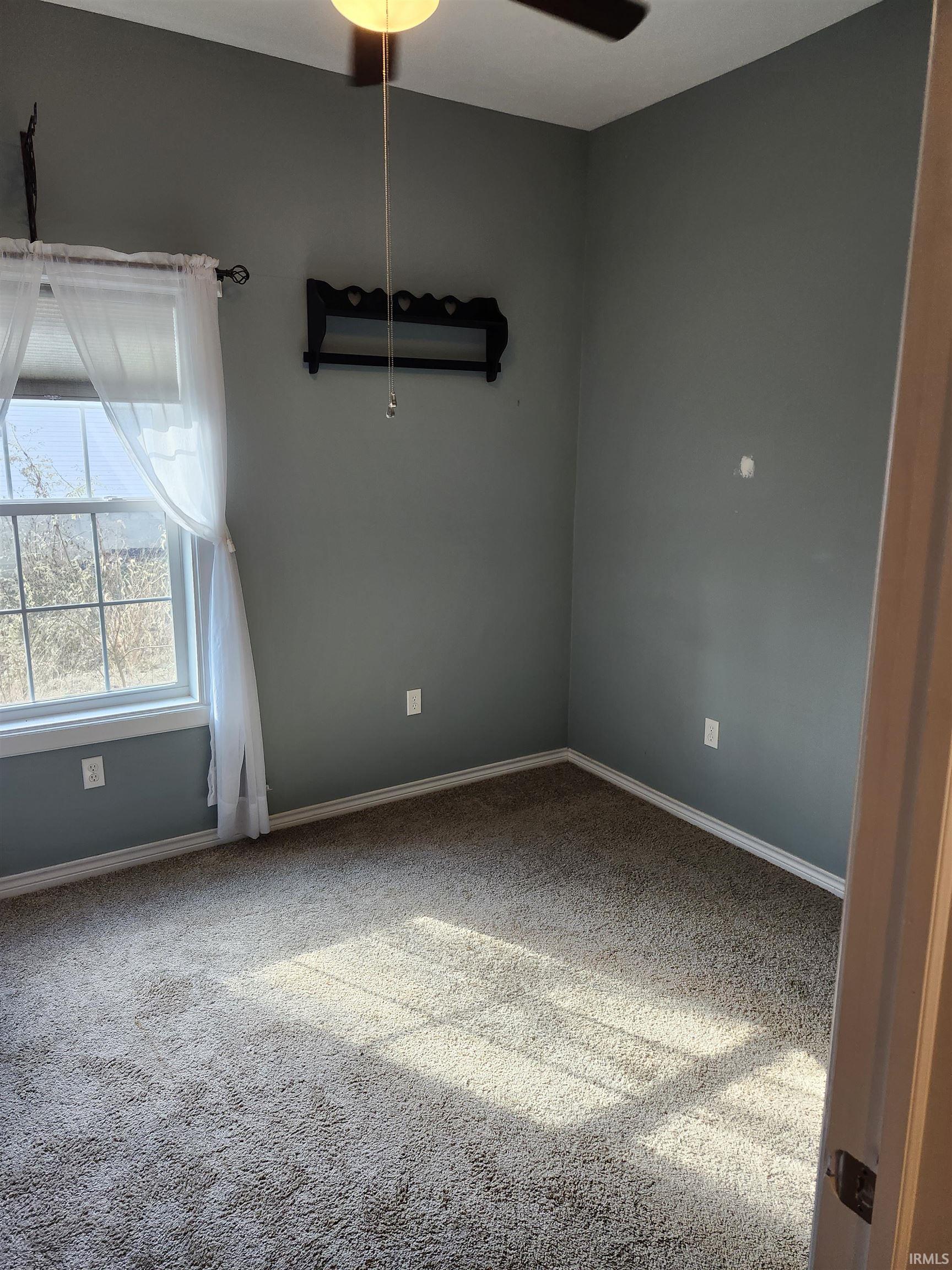 551 North Washington Street Bloomfield, IN 47424 - Photo 10 of 13