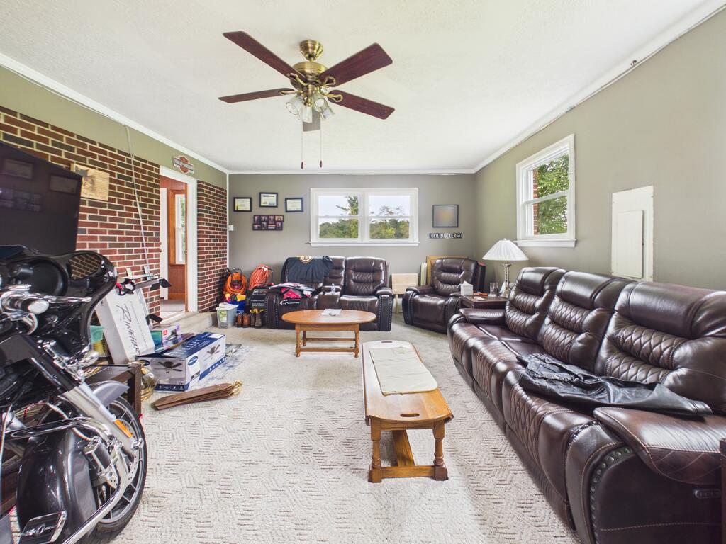 490 Oak Grove Road Austinville, VA 24312 - Photo 19 of 51 Gallery Image 19