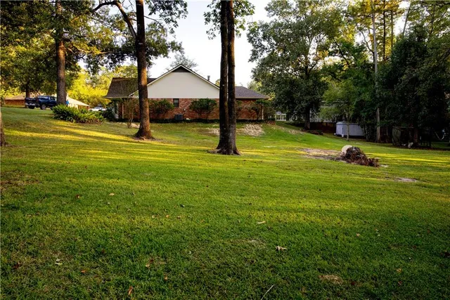 $247,000 | 245 White Oak Drive, Boyce, LA 71409