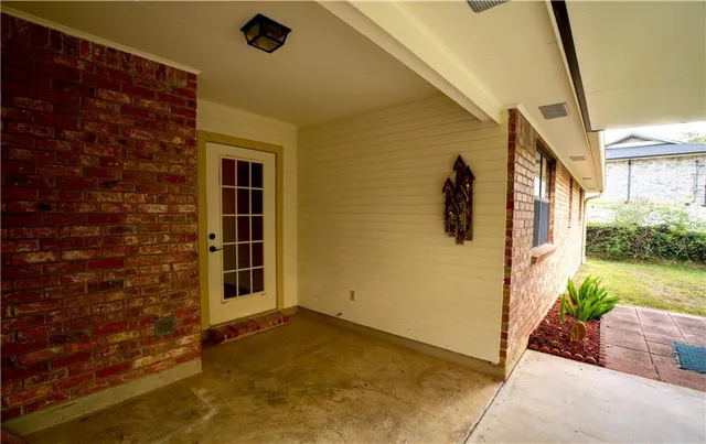 $247,000 | 245 White Oak Drive, Boyce, LA 71409