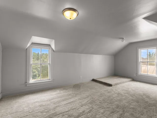 $250,000 | 1121 Millersville Avenue, Howards Grove, WI 53083